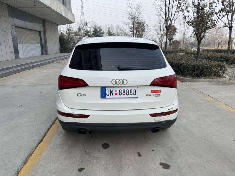 济宁12年奥迪Q59