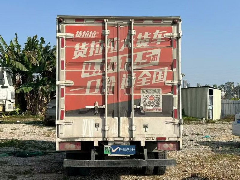 东莞25年福田奥铃8