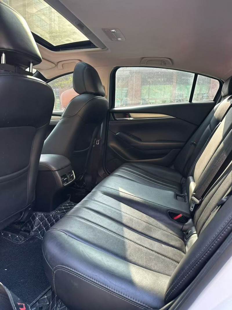 东莞20年马自达阿特兹6