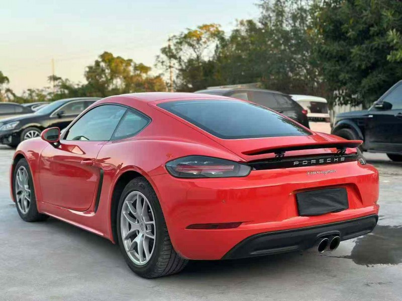 汕头18年保时捷7186