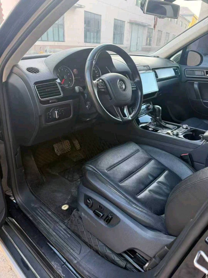 沈阳16年大众途锐6