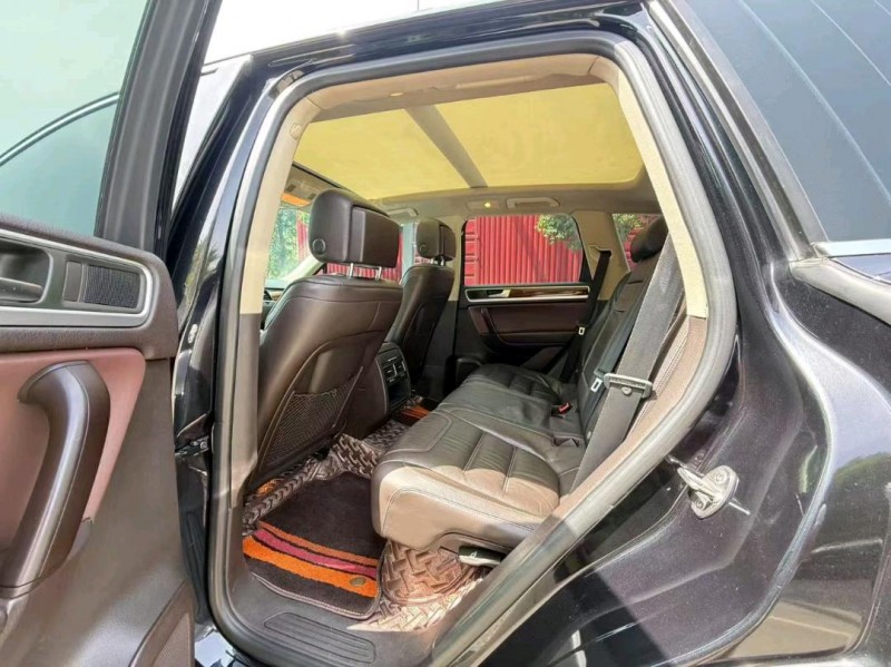 西安14年大众途锐5