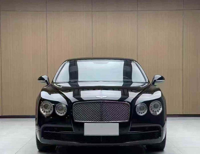 南平15年宾利飞驰1