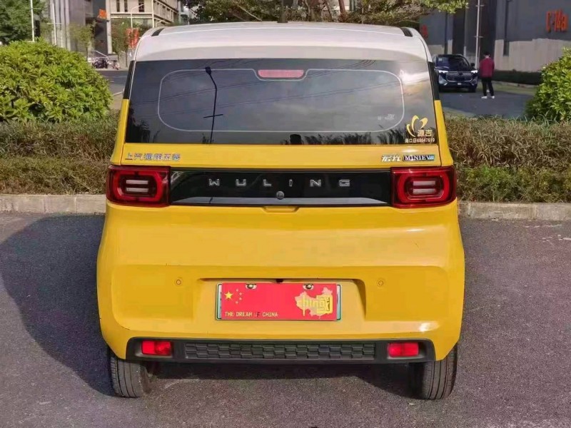 广州23年五菱汽车宏光7