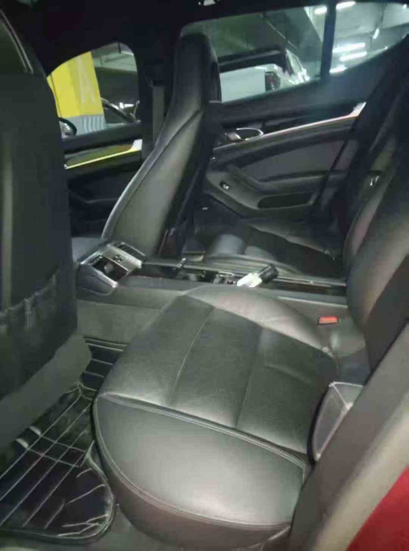 孝感12年保时捷帕拉梅拉4