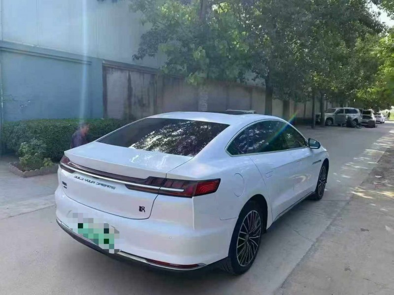 保定21年比亚迪汉8