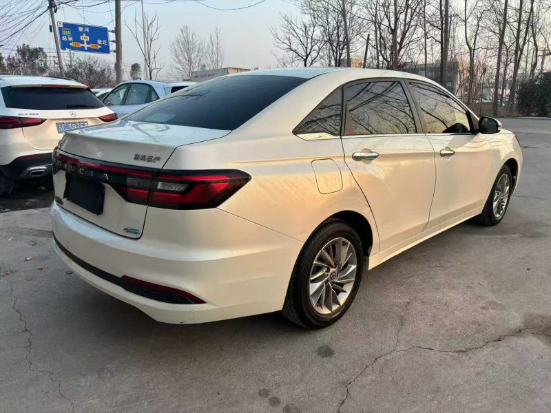 徐州22年启辰D608