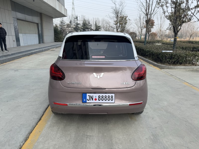 济宁24年五菱汽车缤果9