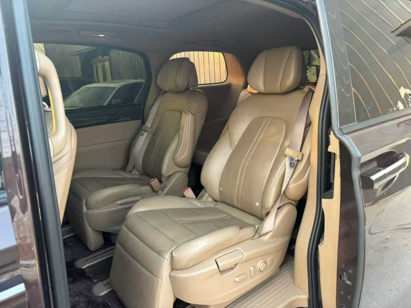 徐州17年别克GL84