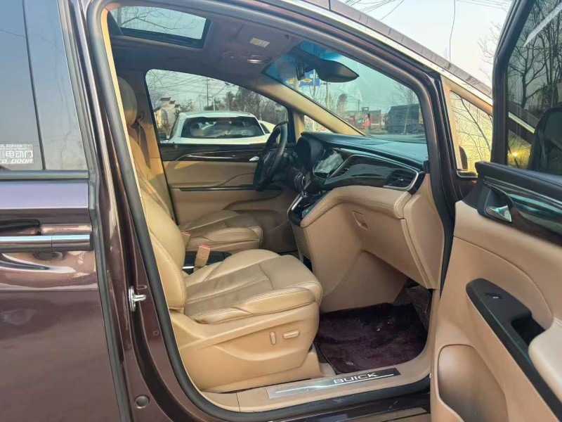 徐州17年别克GL85