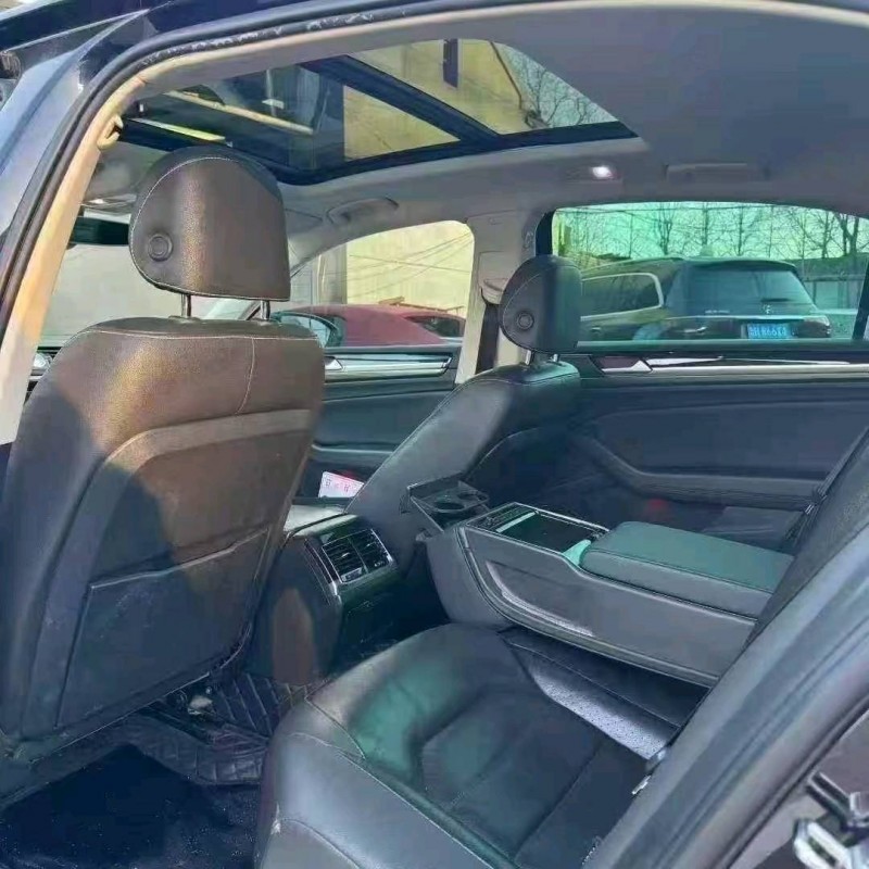 济宁18年大众辉昂9