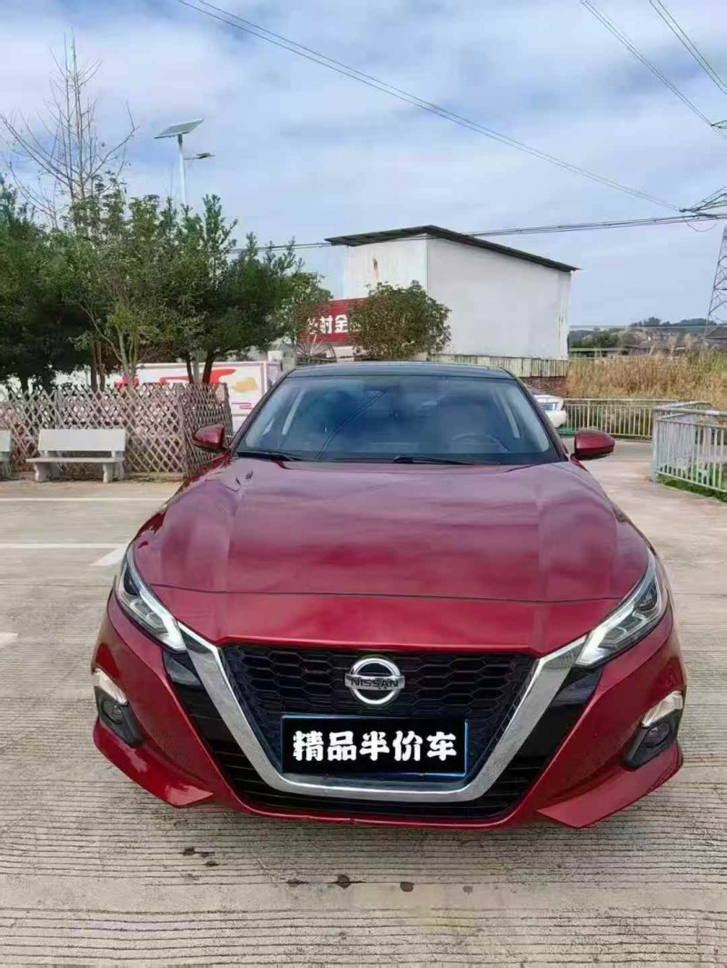 广州21年日产天籁1