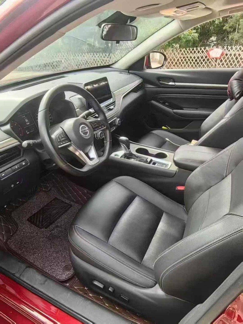 广州21年日产天籁3