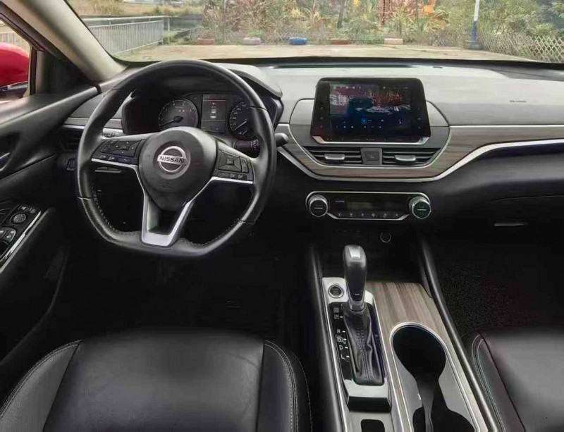 广州21年日产天籁4