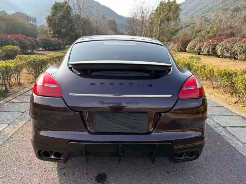 嘉兴13年保时捷帕拉梅拉9