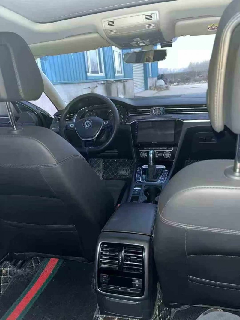 保定17年大众迈腾4