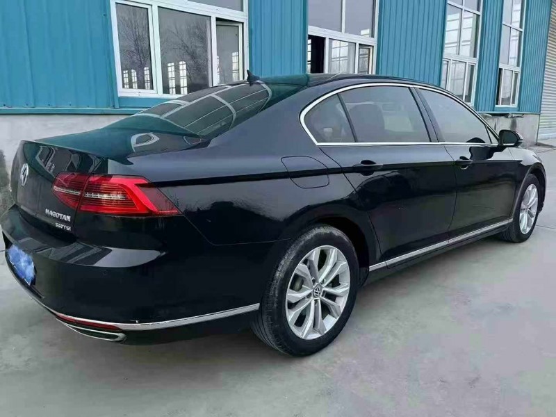 保定17年大众迈腾8