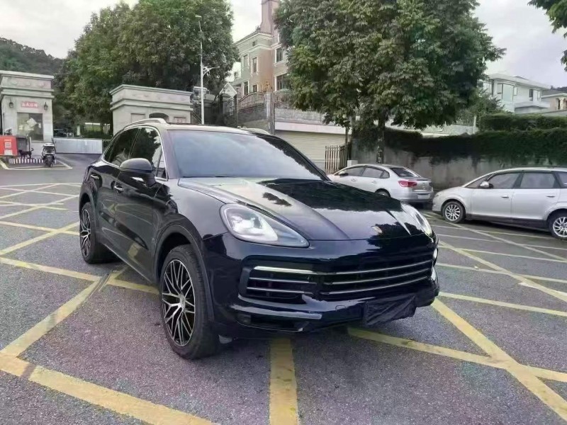 广州20年保时捷卡宴2