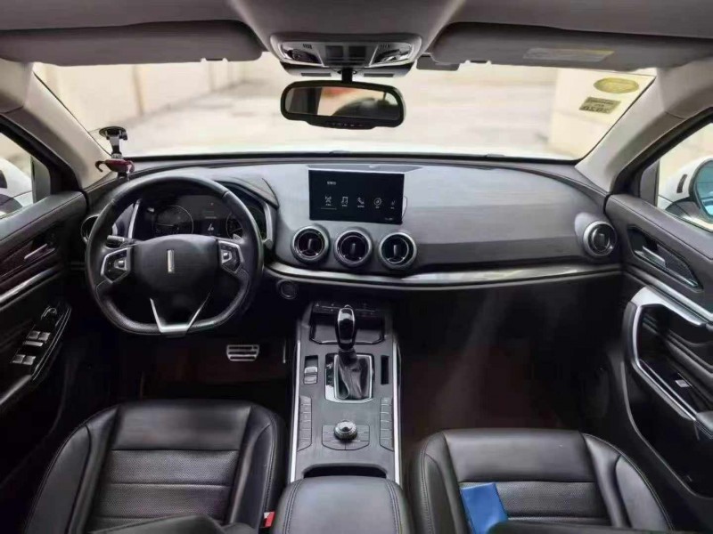 保定18年长城汽车WEY3