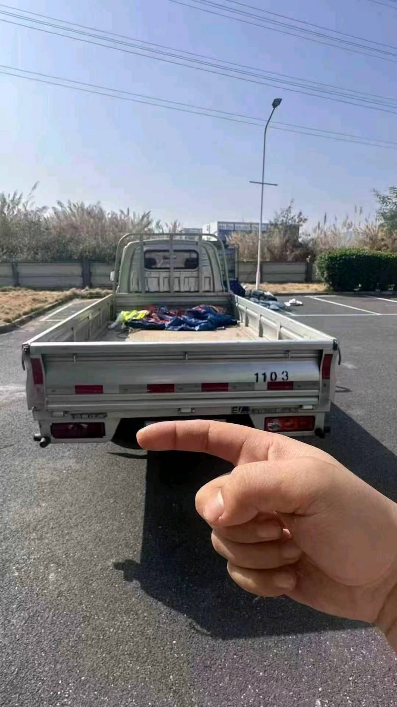 广州25年福田祥菱8