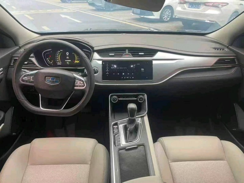 广州18年吉利缤瑞5