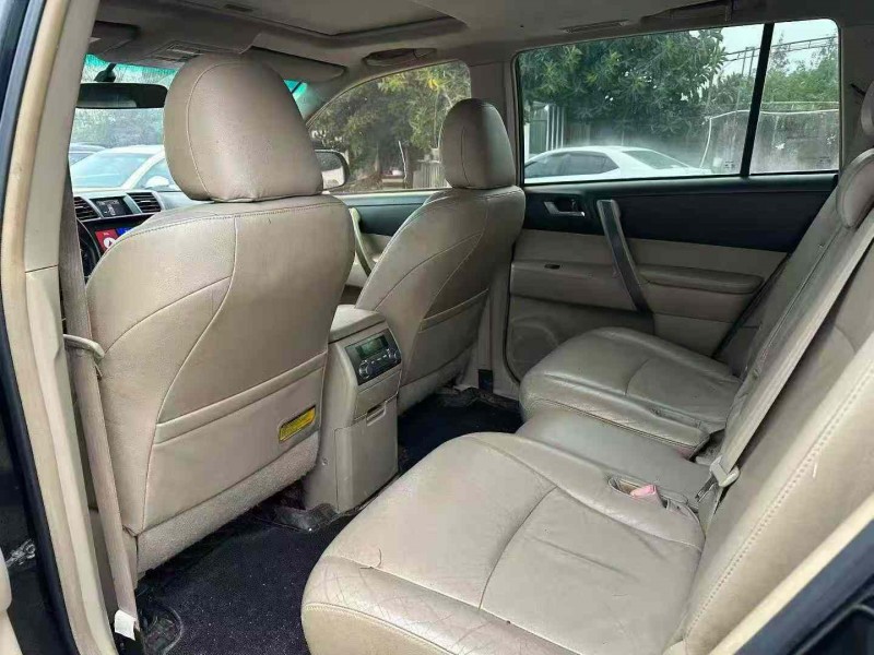 汕头11年丰田汉兰达5