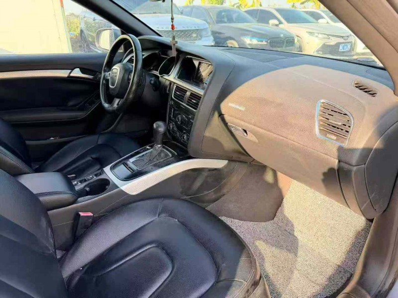 汕头11年奥迪A55