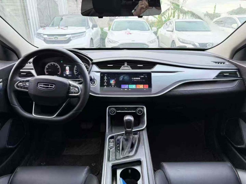 汕头20年吉利博瑞7