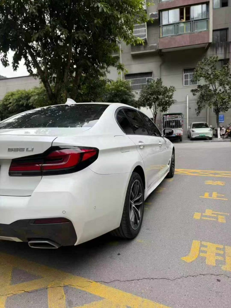 重庆22年宝马5系7