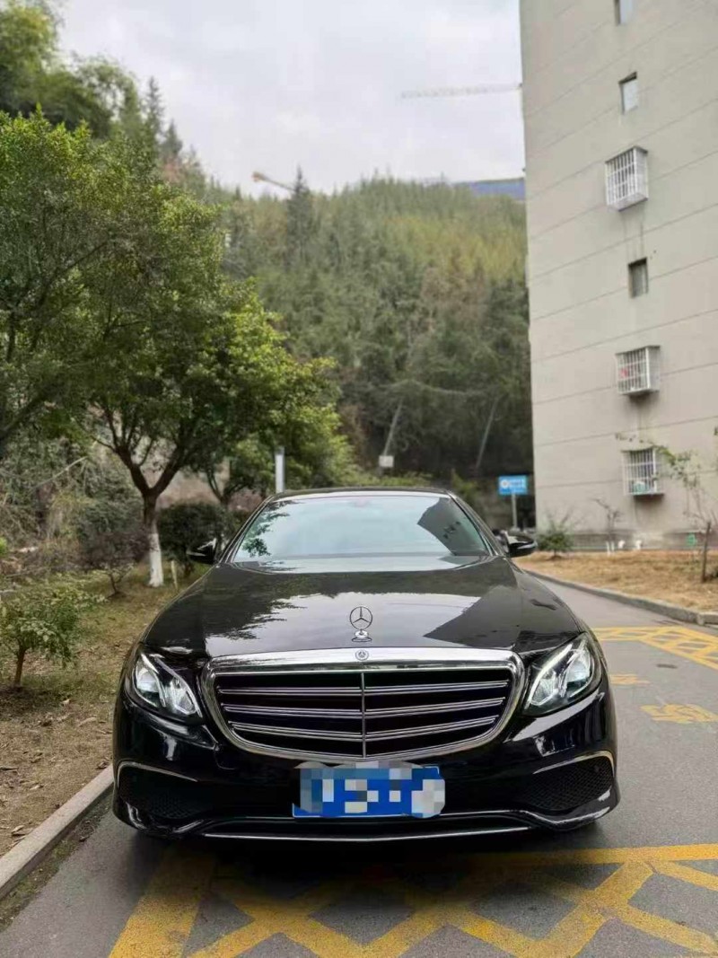重庆20年奔驰E1