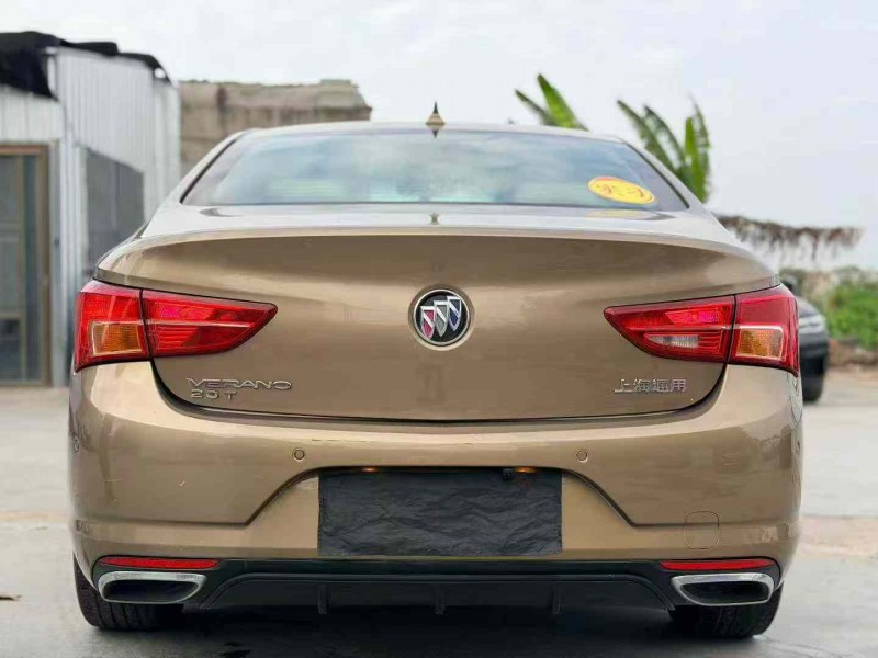 汕头16年别克威朗8