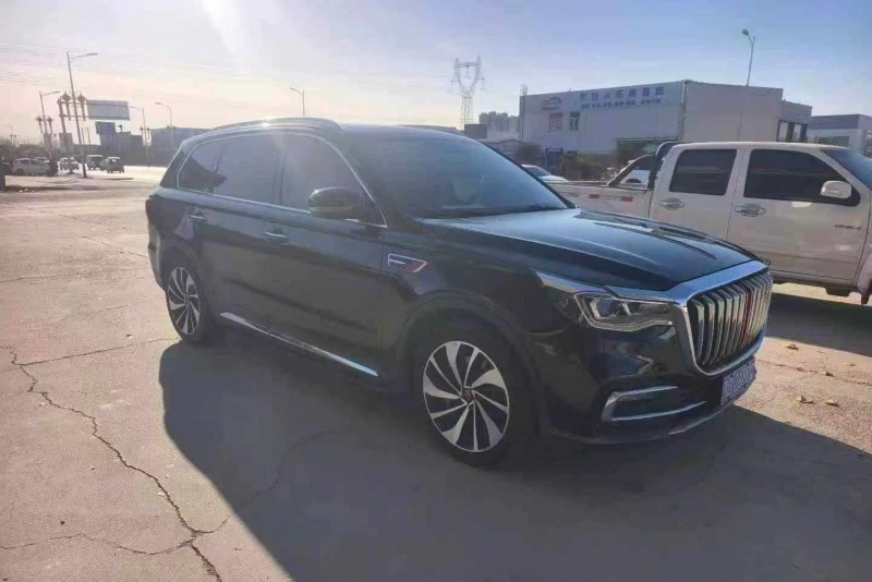 保定20年红旗HS72