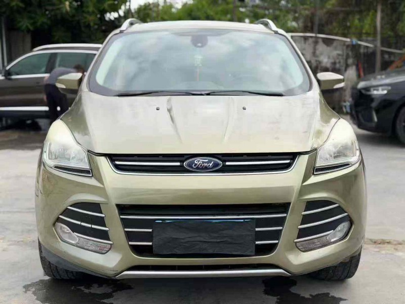 汕头13年福特翼虎1