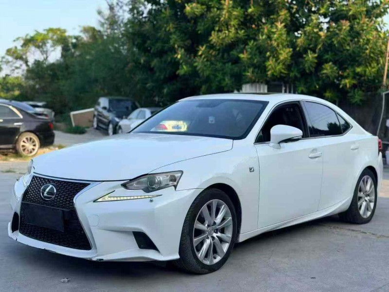 汕头14年雷克萨斯IS2