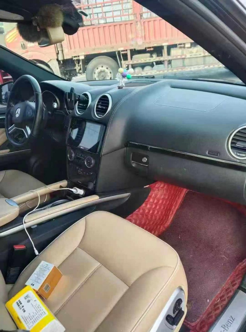 保定11年奔驰ML5