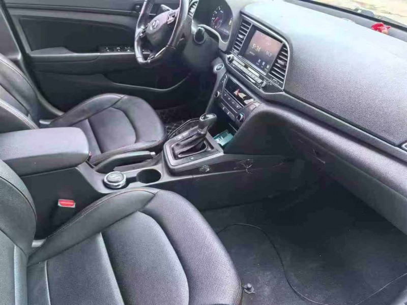 保定18年现代领动5