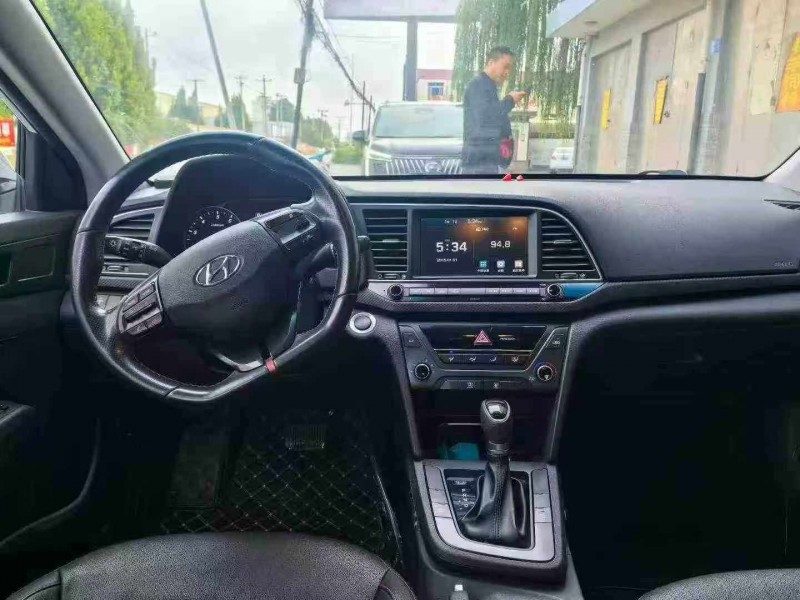 保定18年现代领动6