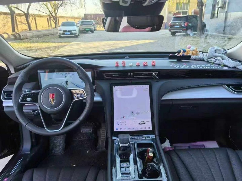 保定24年红旗H55