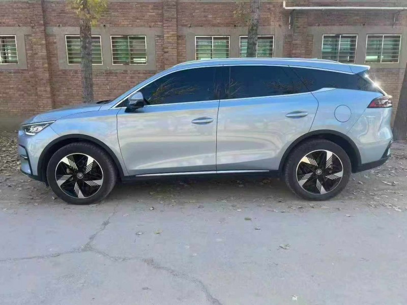 保定24年比亚迪唐3