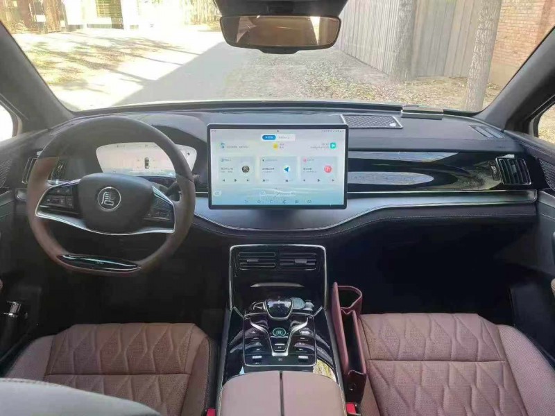 保定24年比亚迪唐6