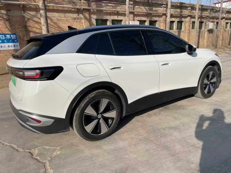 保定24年大众ID7