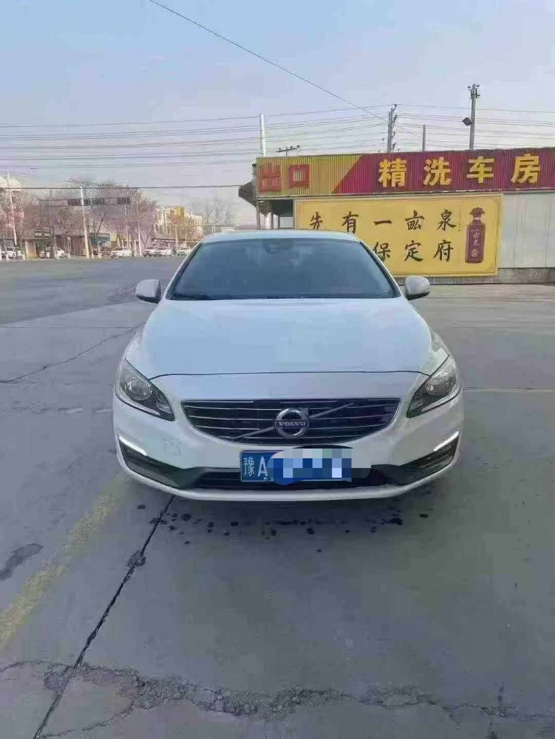 保定15年沃尔沃S60L1