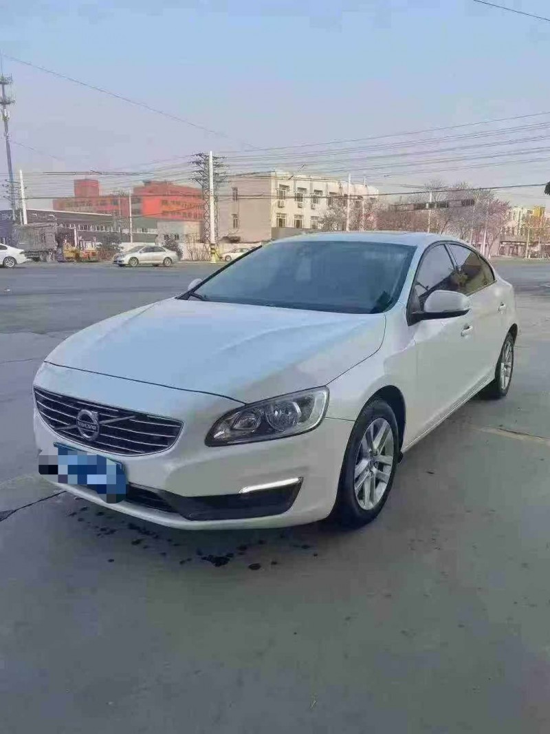 保定15年沃尔沃S60L3