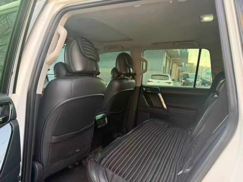 保定15年丰田普拉多4