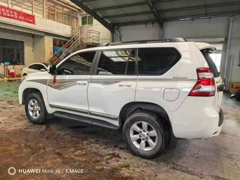 保定15年丰田普拉多6