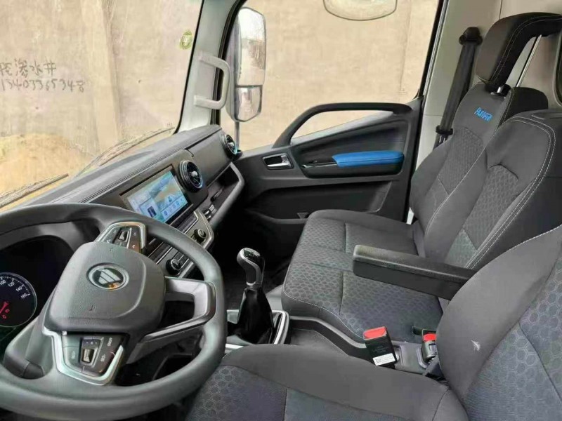 保定24年福田欧马可5