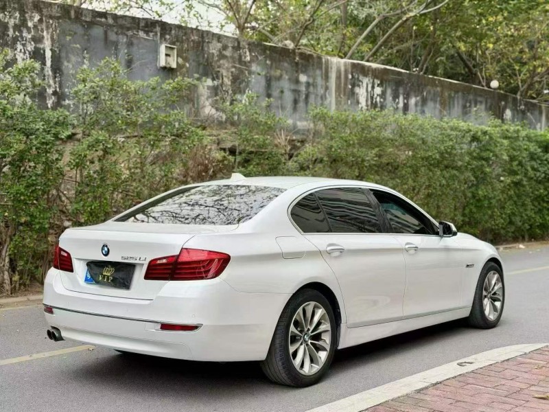 广州16年宝马5系7