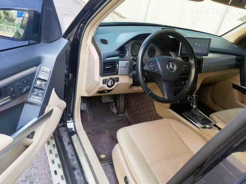 广州11年奔驰GLK3