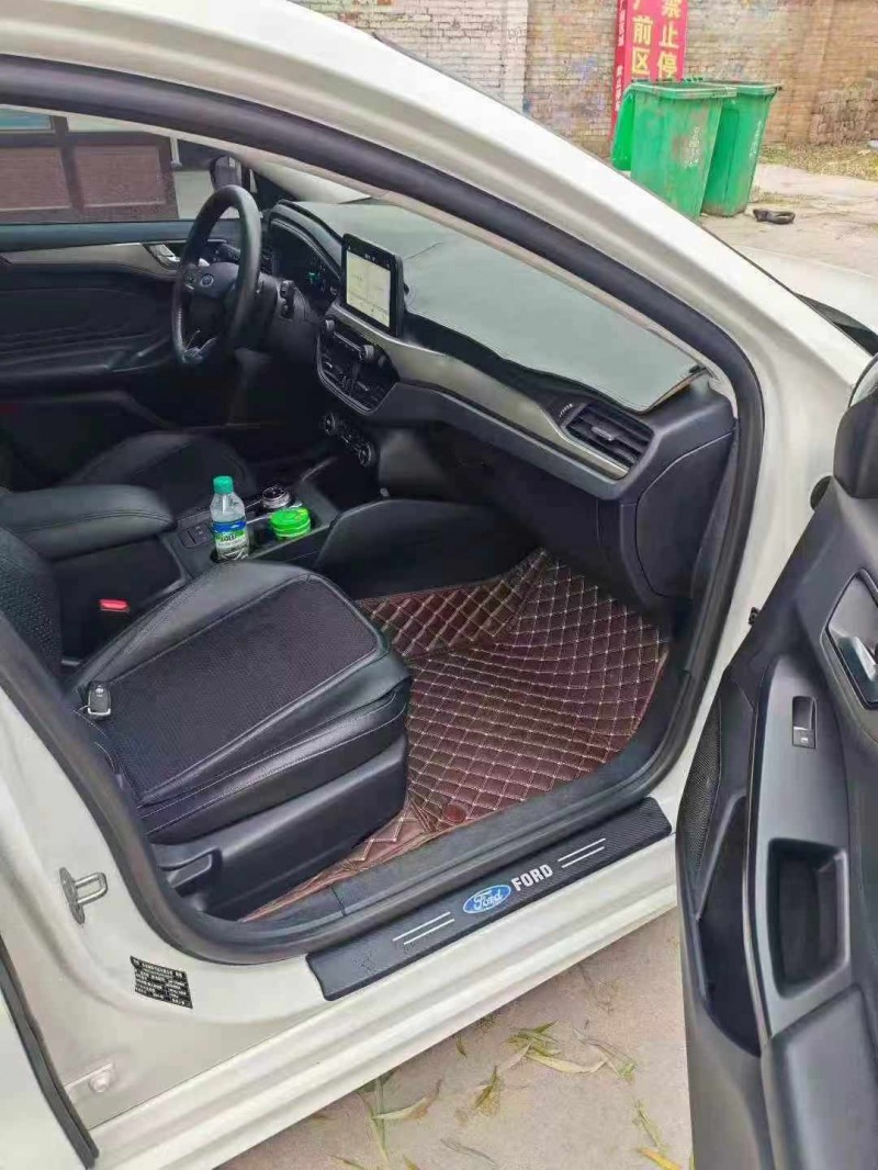 保定19年福特福克斯4