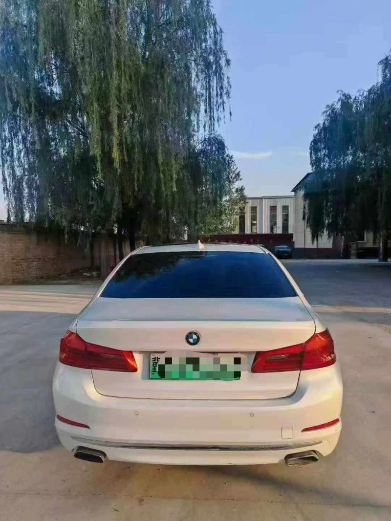 保定19年宝马5系9
